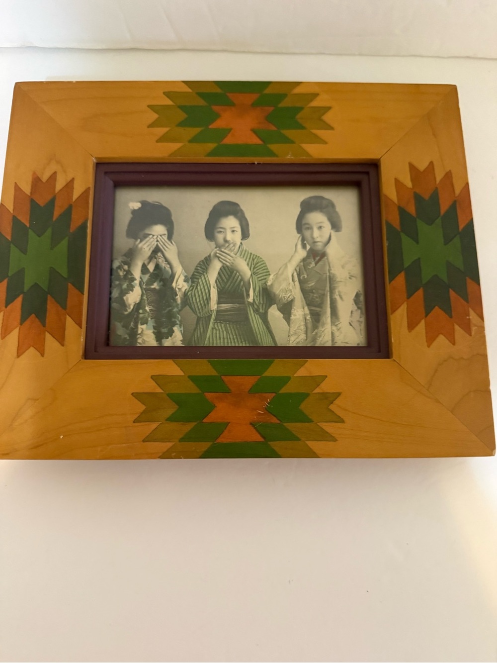 Southwest Boho Native Indian Wooden Picture Frame 7 In By 8.5 In Thailand